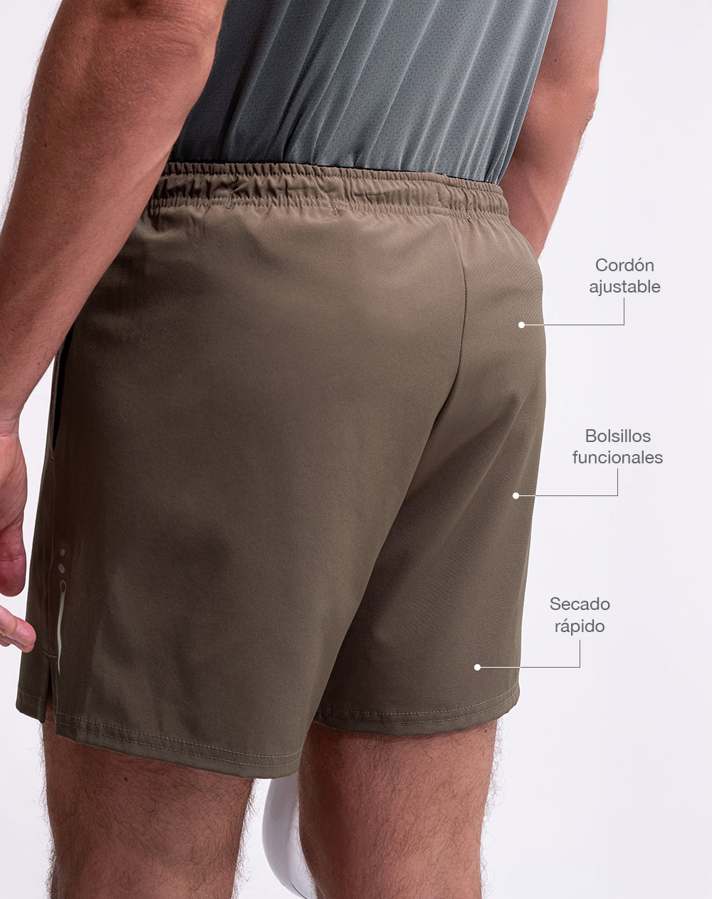 Pantaloneta deportiva malla interna café hombre