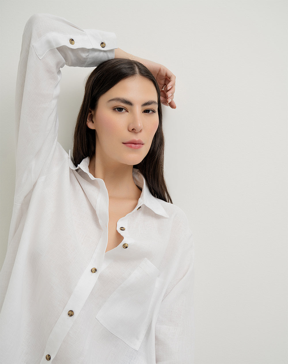 Camisa manga larga oversize lino blanca mujer