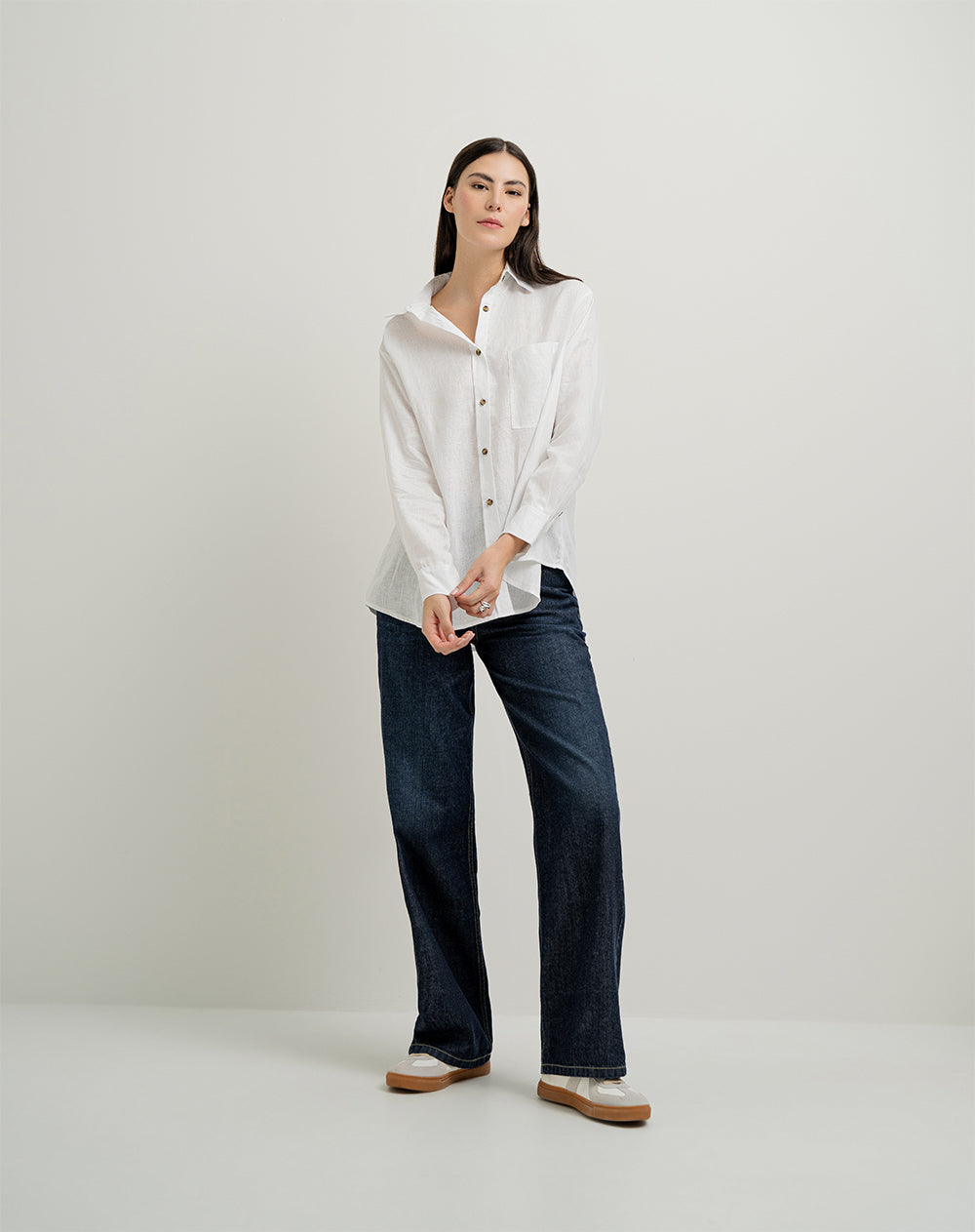 Camisa manga larga oversize lino blanca mujer