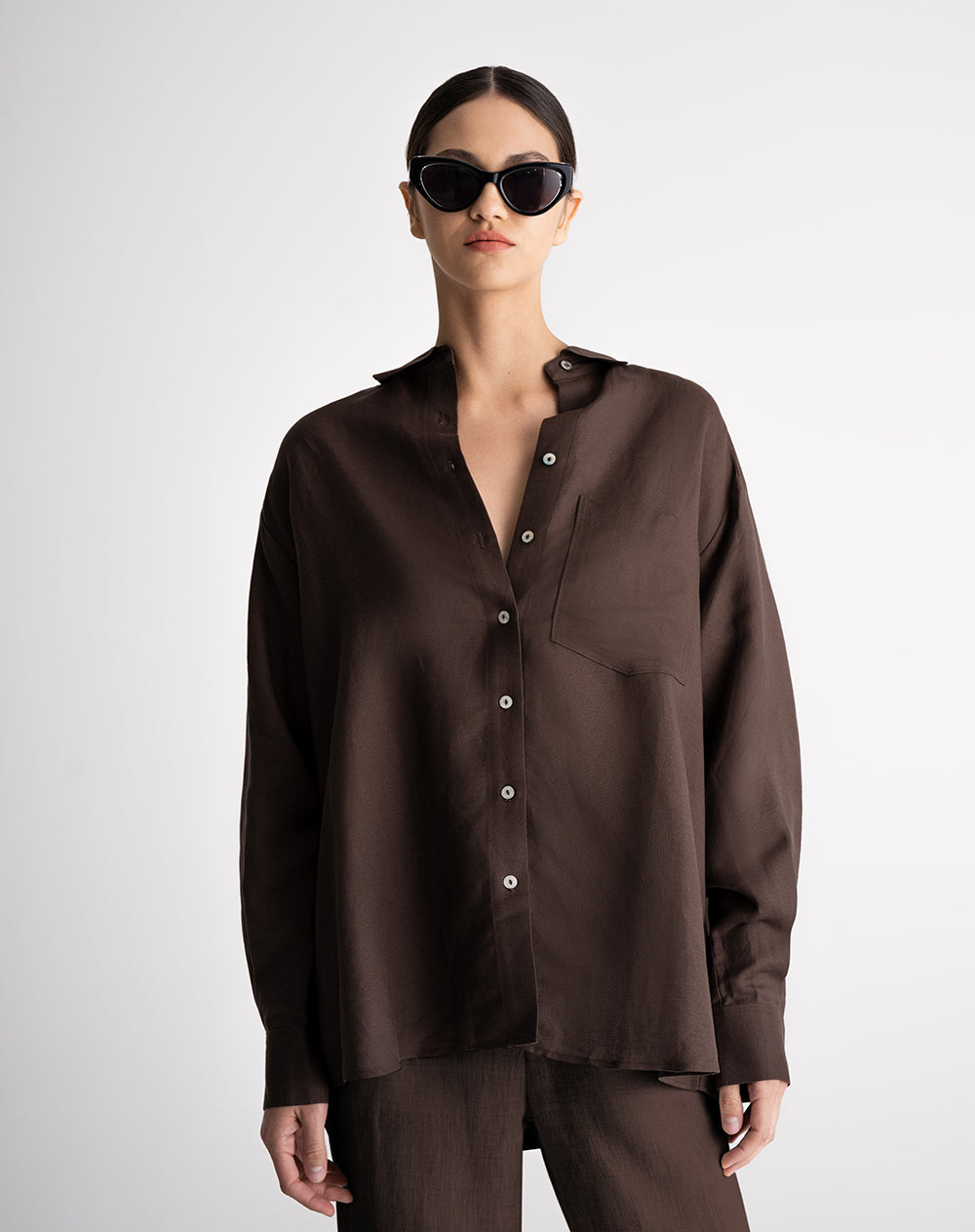 Camisa manga larga oversize lino café mujer