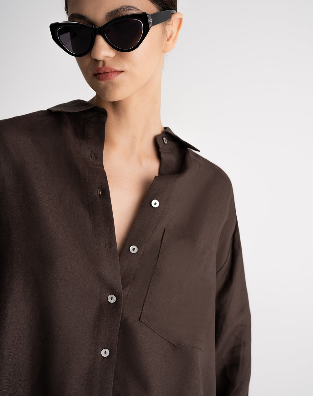 Camisa manga larga oversize lino café mujer