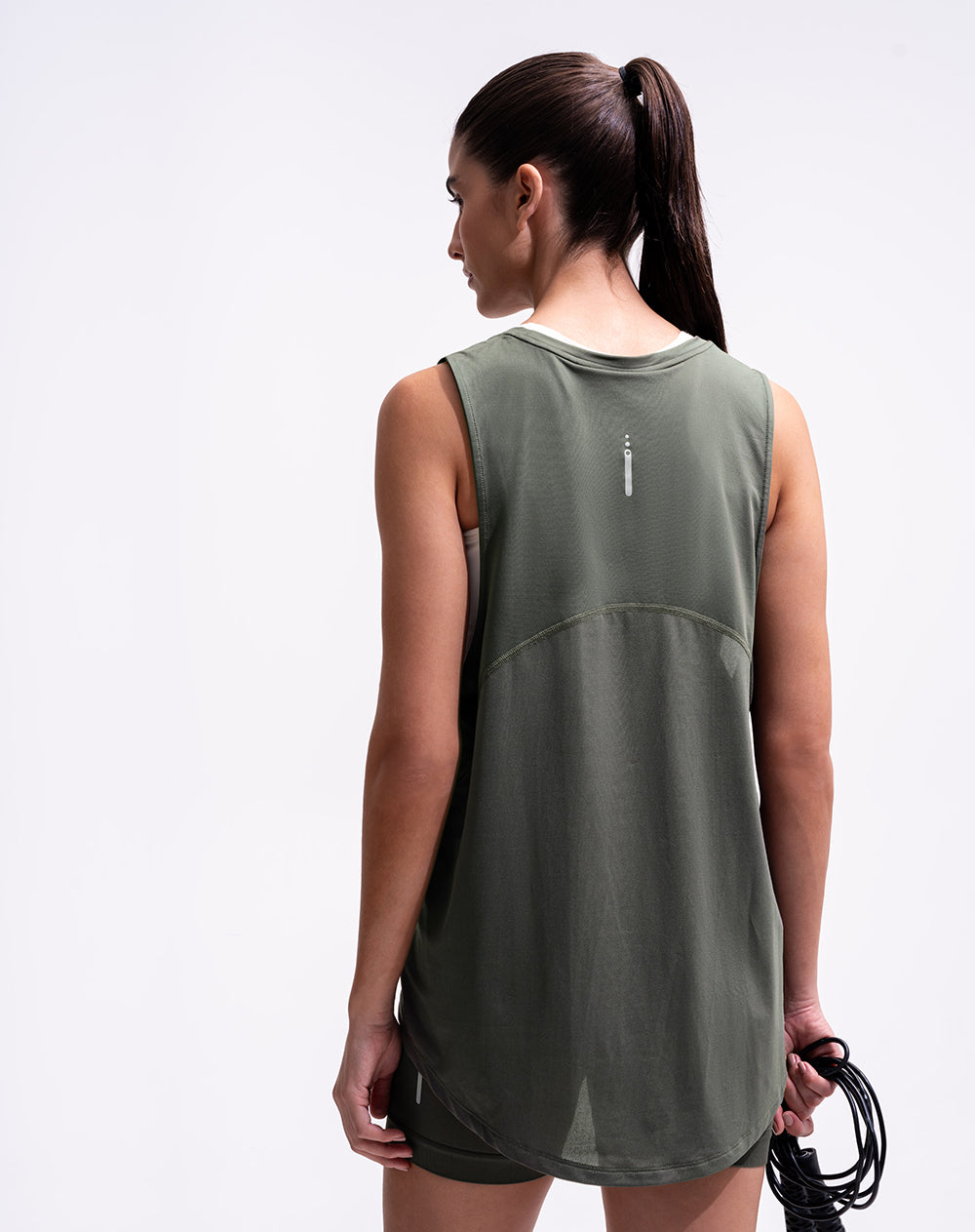 Camiseta esqueleto deportiva control humedad verde mujer