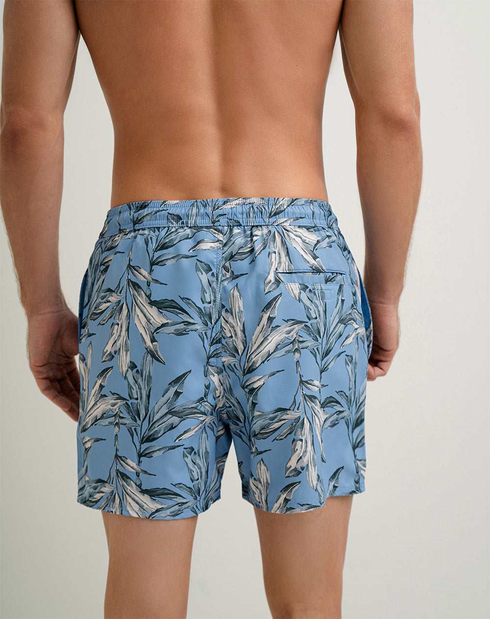Pantaloneta de baño azul estampada hombre