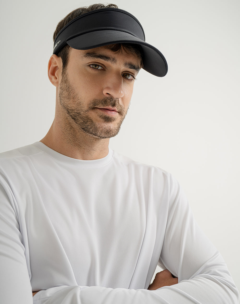 Visera deportiva negra unisex