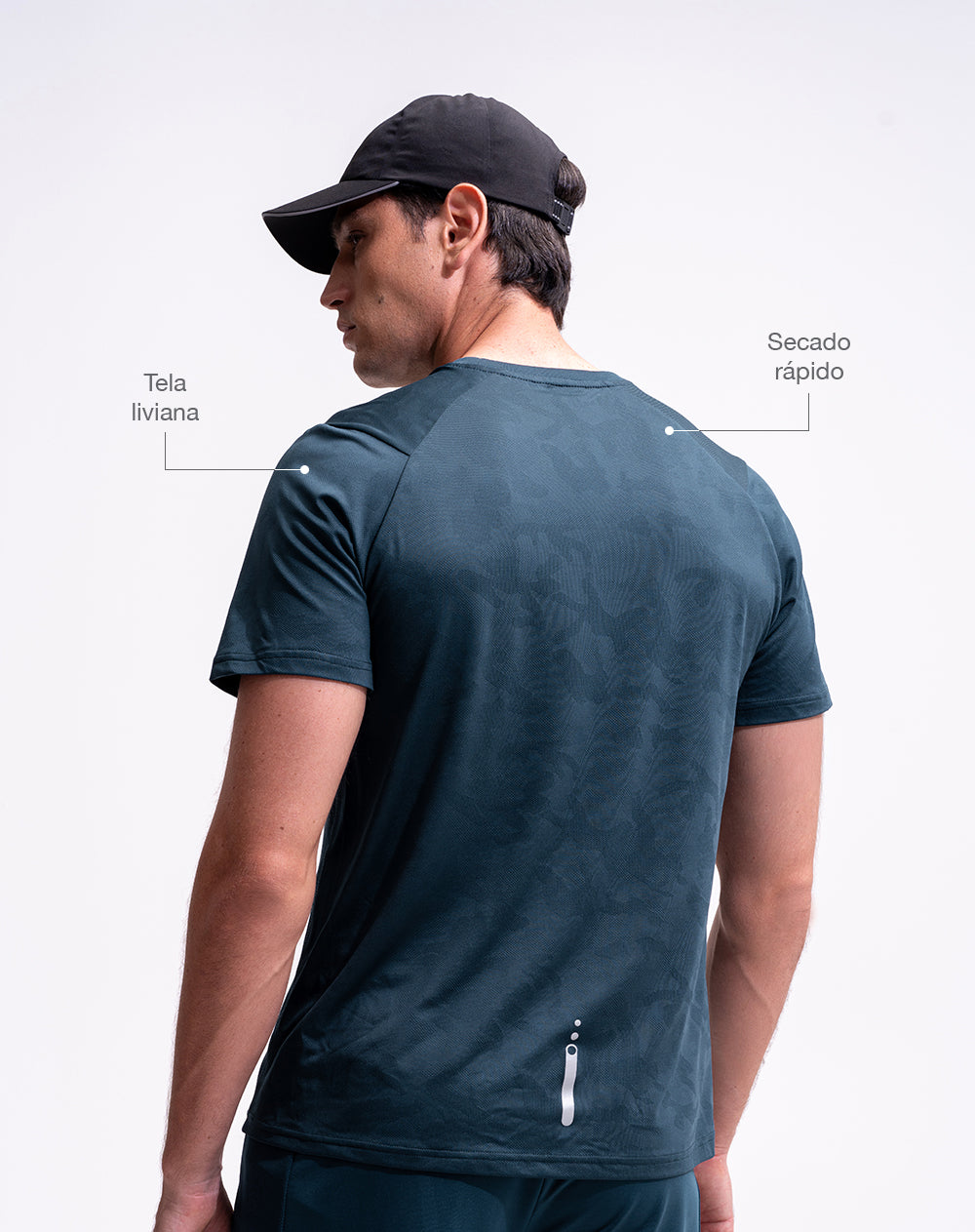 Camiseta deportiva secado rápido azul hombre