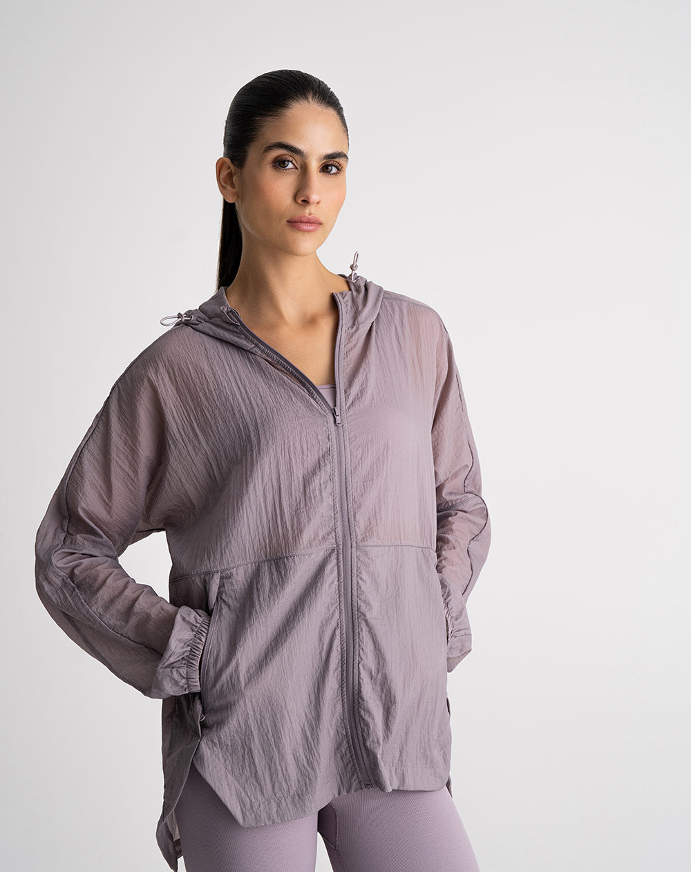 Chaqueta oversized fit con capucha morada