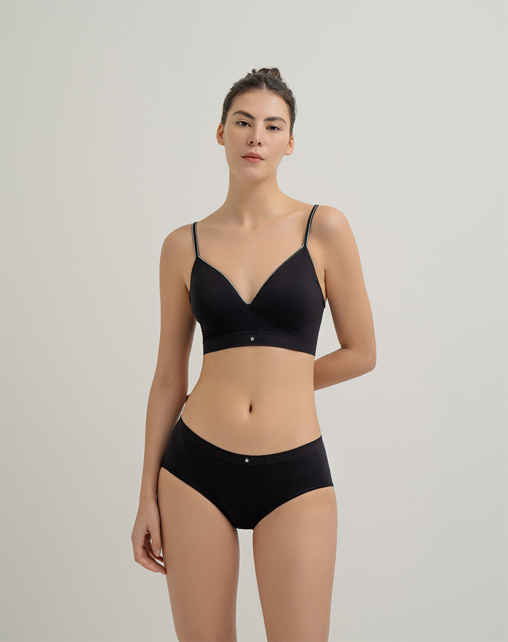 Top soporte medio prehormado sin arco negro