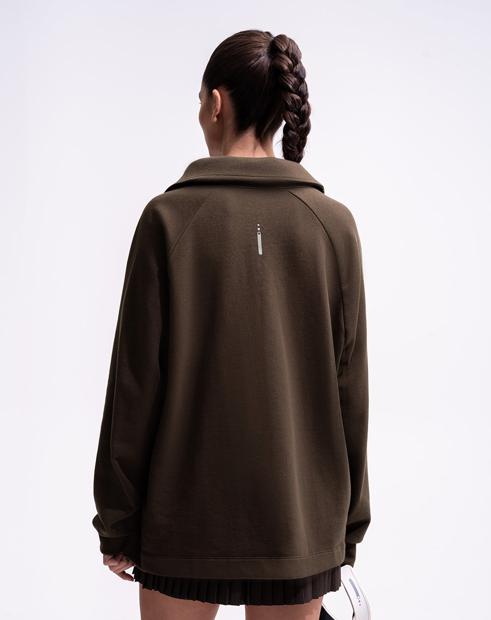 Buzo tipo polo café mujer