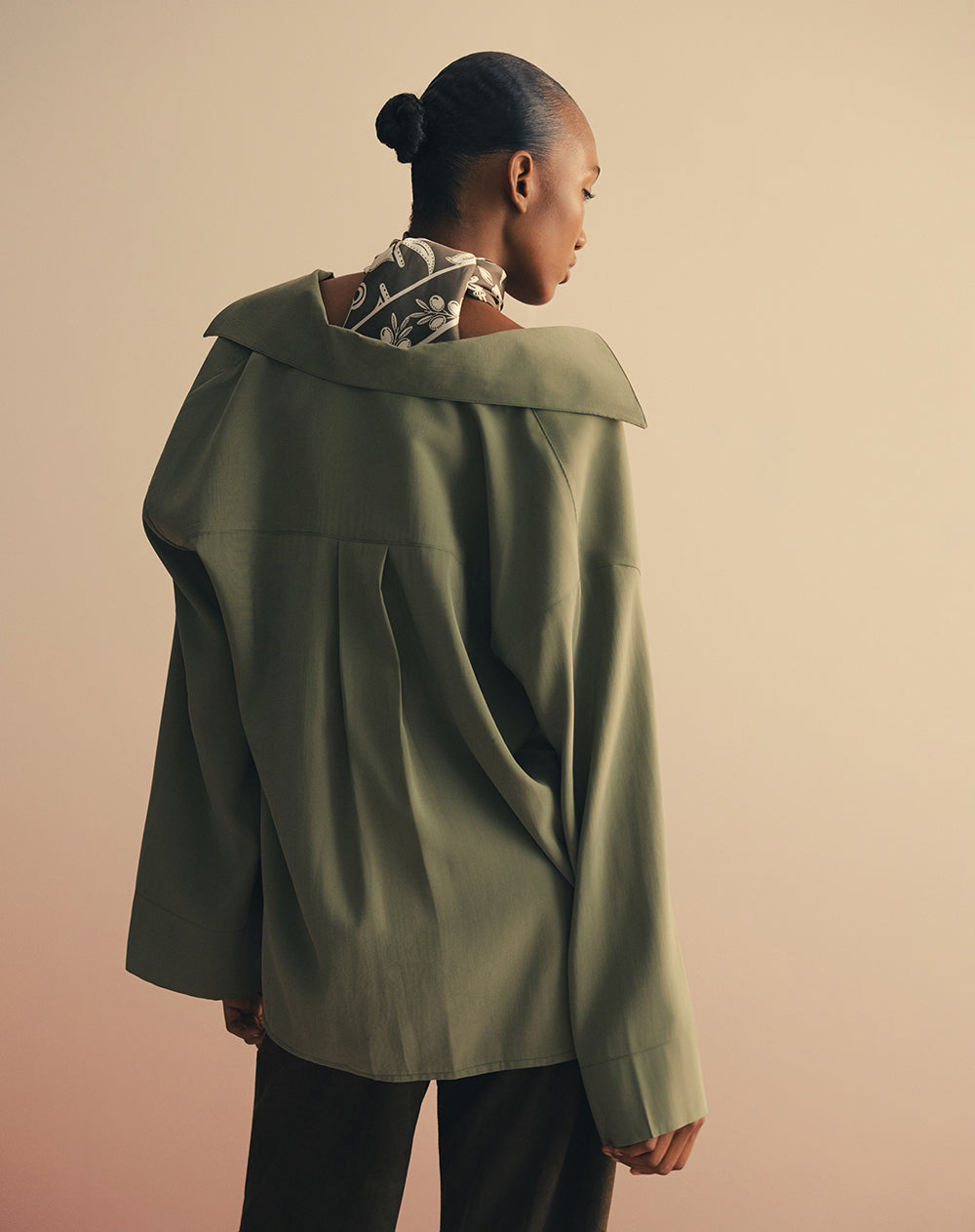 Camisa manga larga oversize algodón mujer verde