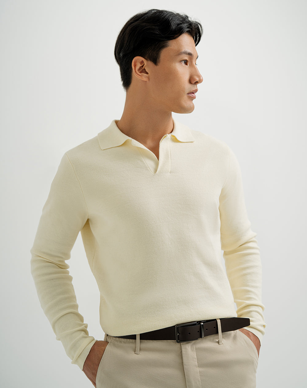 Buzo tipo polo regular tejido de punto algodón crema hombre