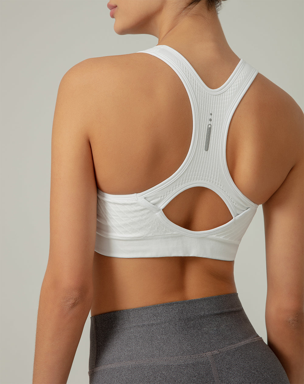 Top deportivo soporte alto seamless blanco