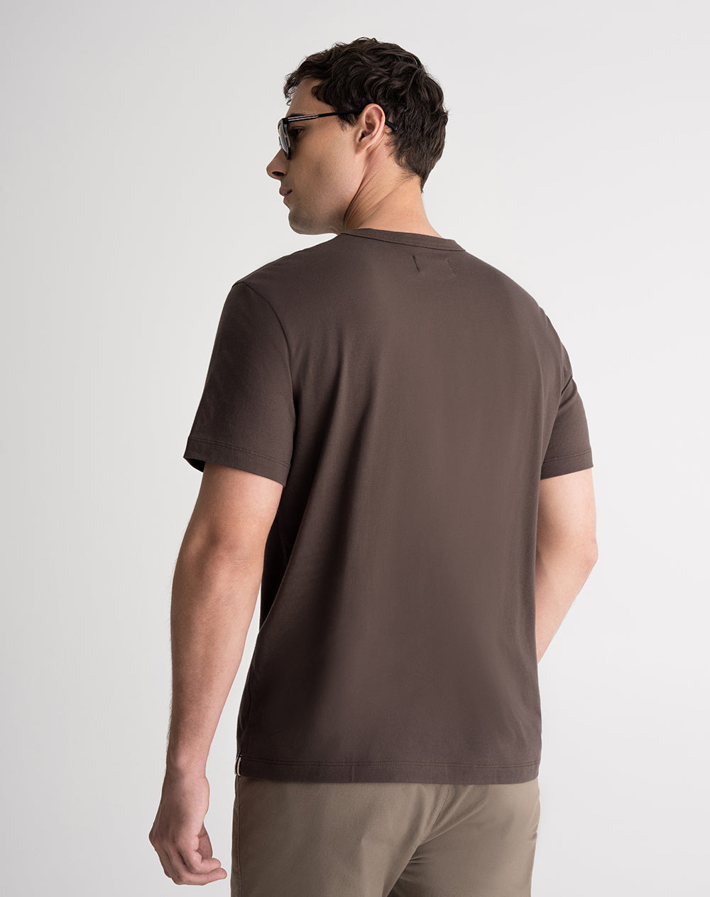 Camiseta regular algodón café hombre