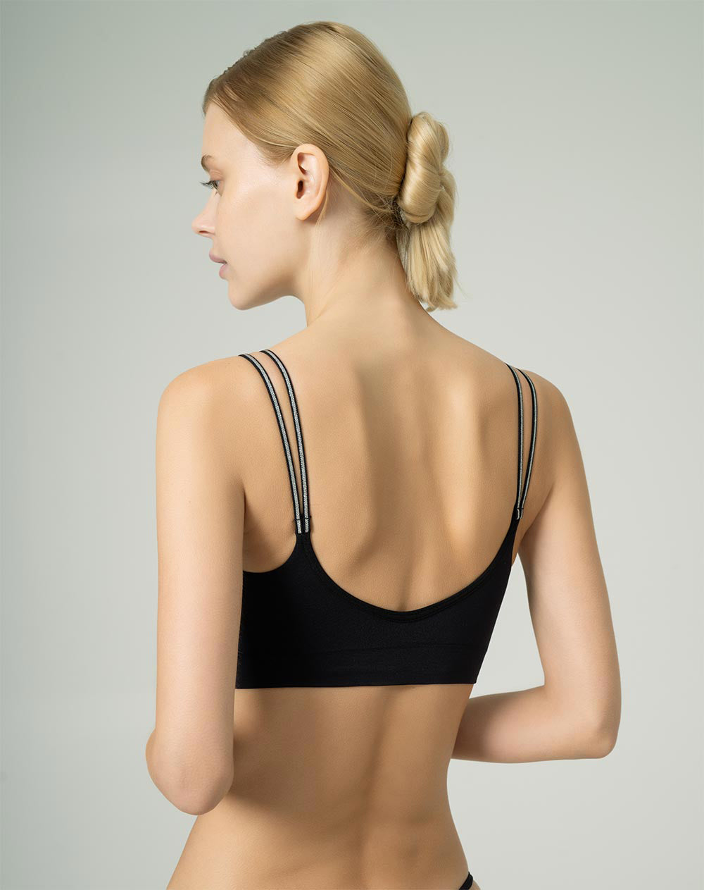 Top soporte medio seamless negro