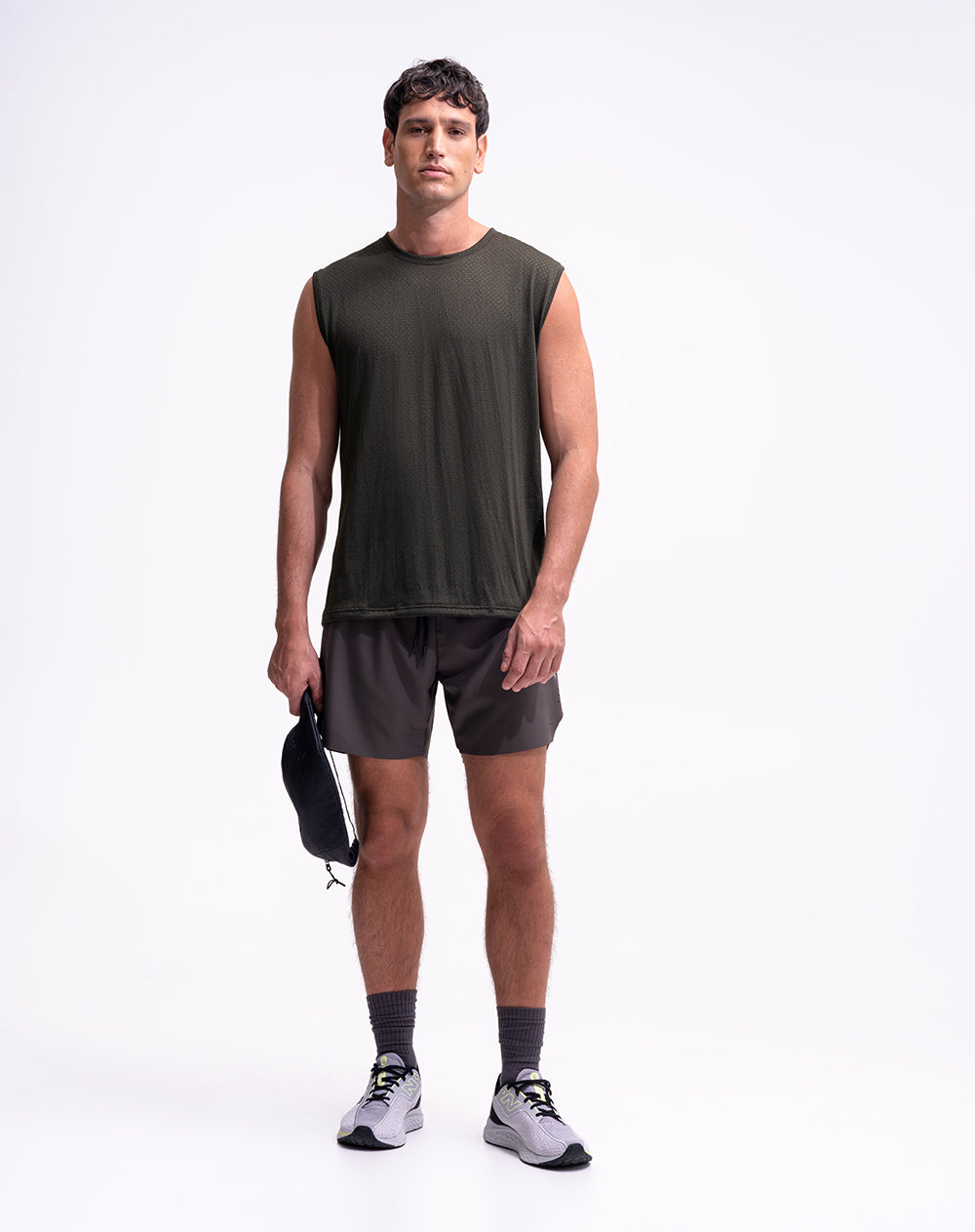 Camisilla deportiva control humedad verde hombre