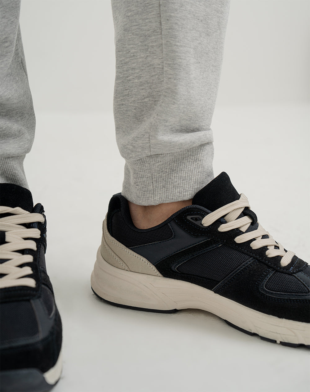 Jogger algodón regular gris hombre