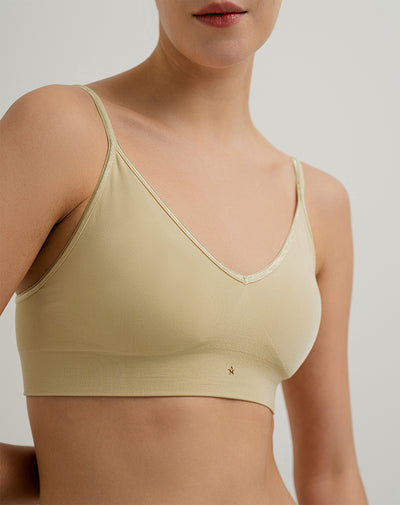 Top soporte medio seamless copas removibles dorado