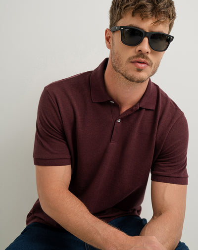 Polo regular fit tela con textura vinotinto