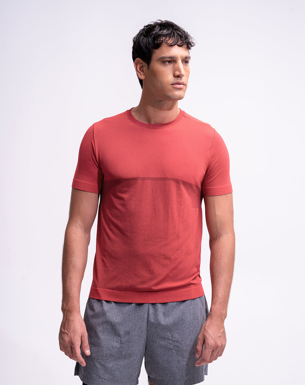 Camiseta deportiva antibacterial roja hombre