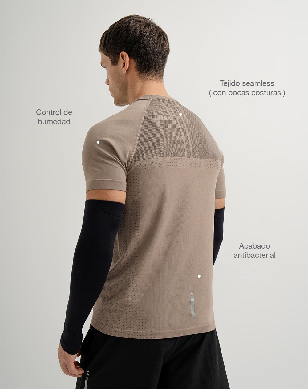Camiseta deportiva control humedad habano hombre