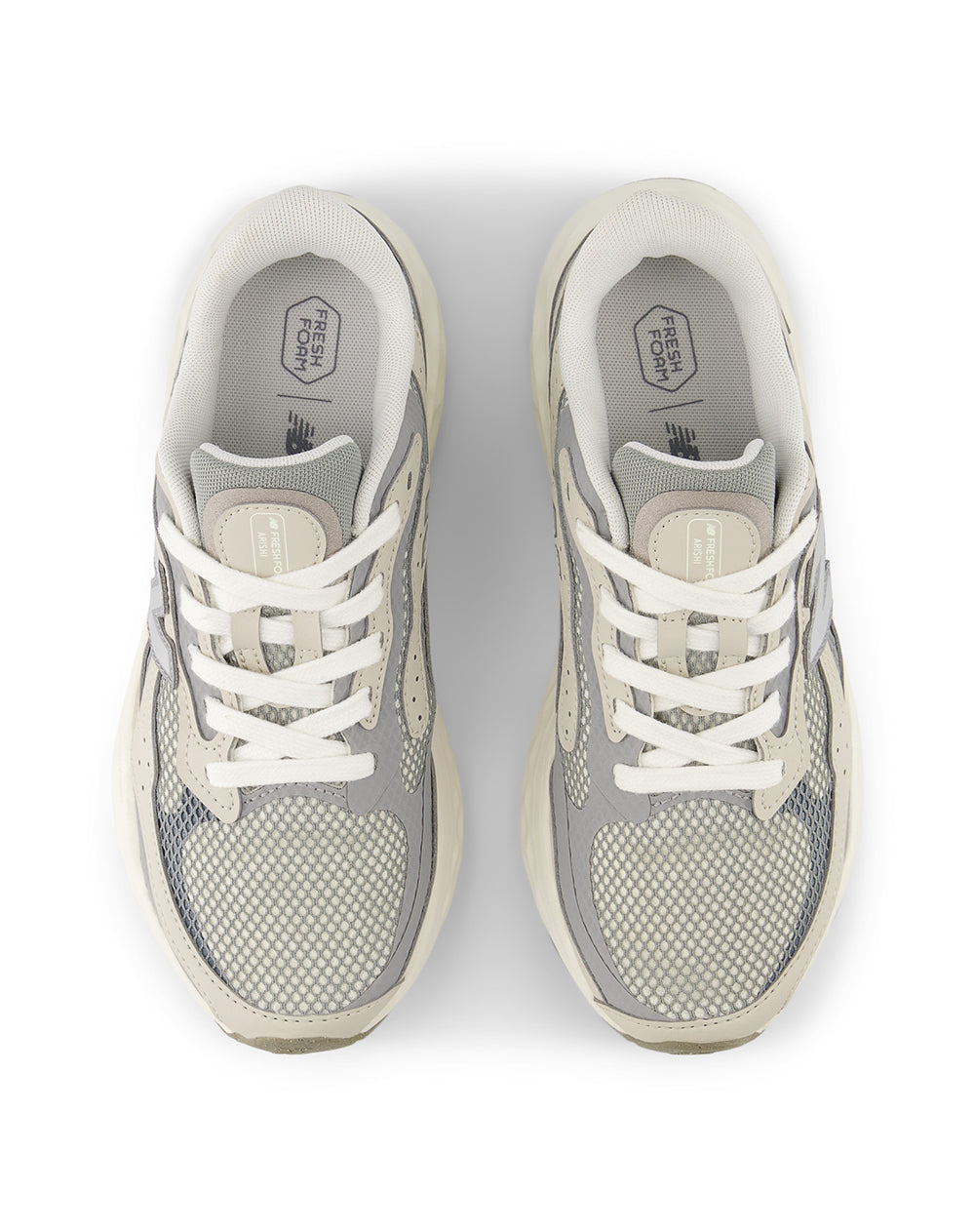 Tenis deportivos New Balance gris mujer