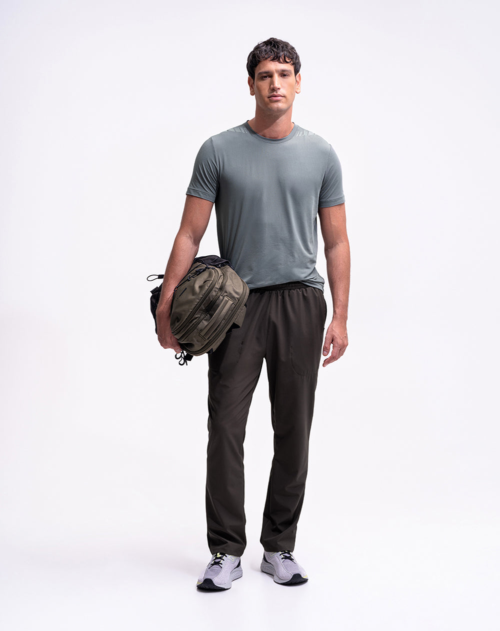 Pantalón deportivo secado rápido verde hombre