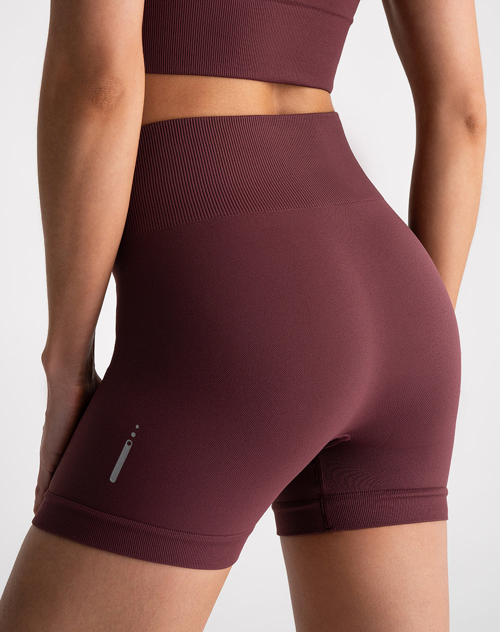 Biker deportivo seamless control abdomen vino tinto mujer
