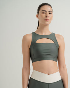 Top deportivo soporte medio control humedad verde