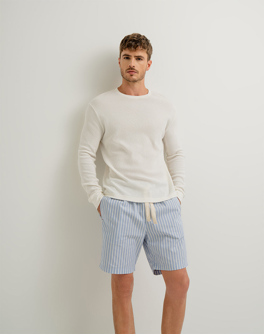 Pantalon Corto Casual Hombre Bermuda Regular Fit Azul A Rayas