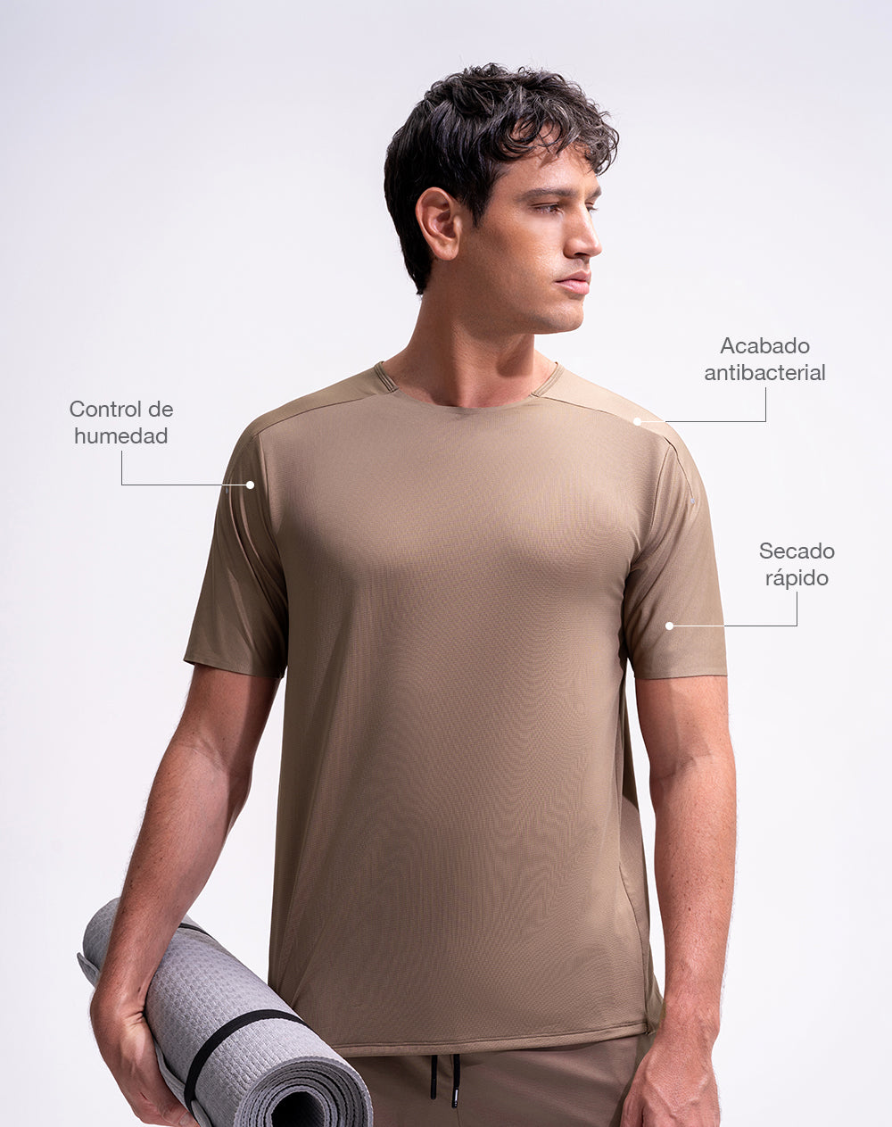 Camiseta deportiva control humedad café hombre