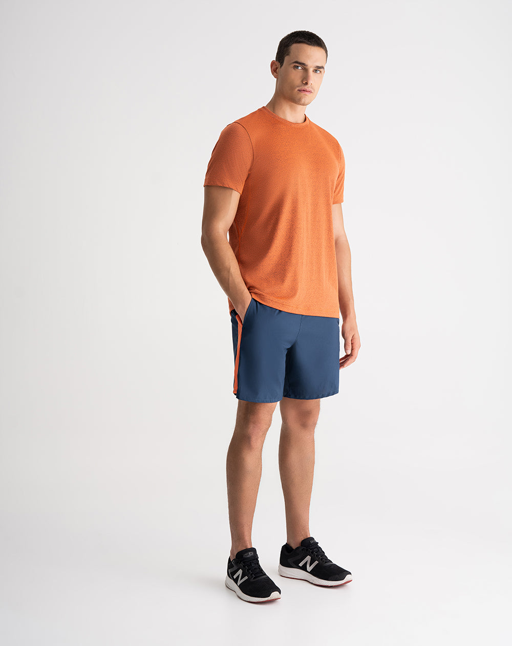Pantaloneta deportiva secado rápido azul hombre