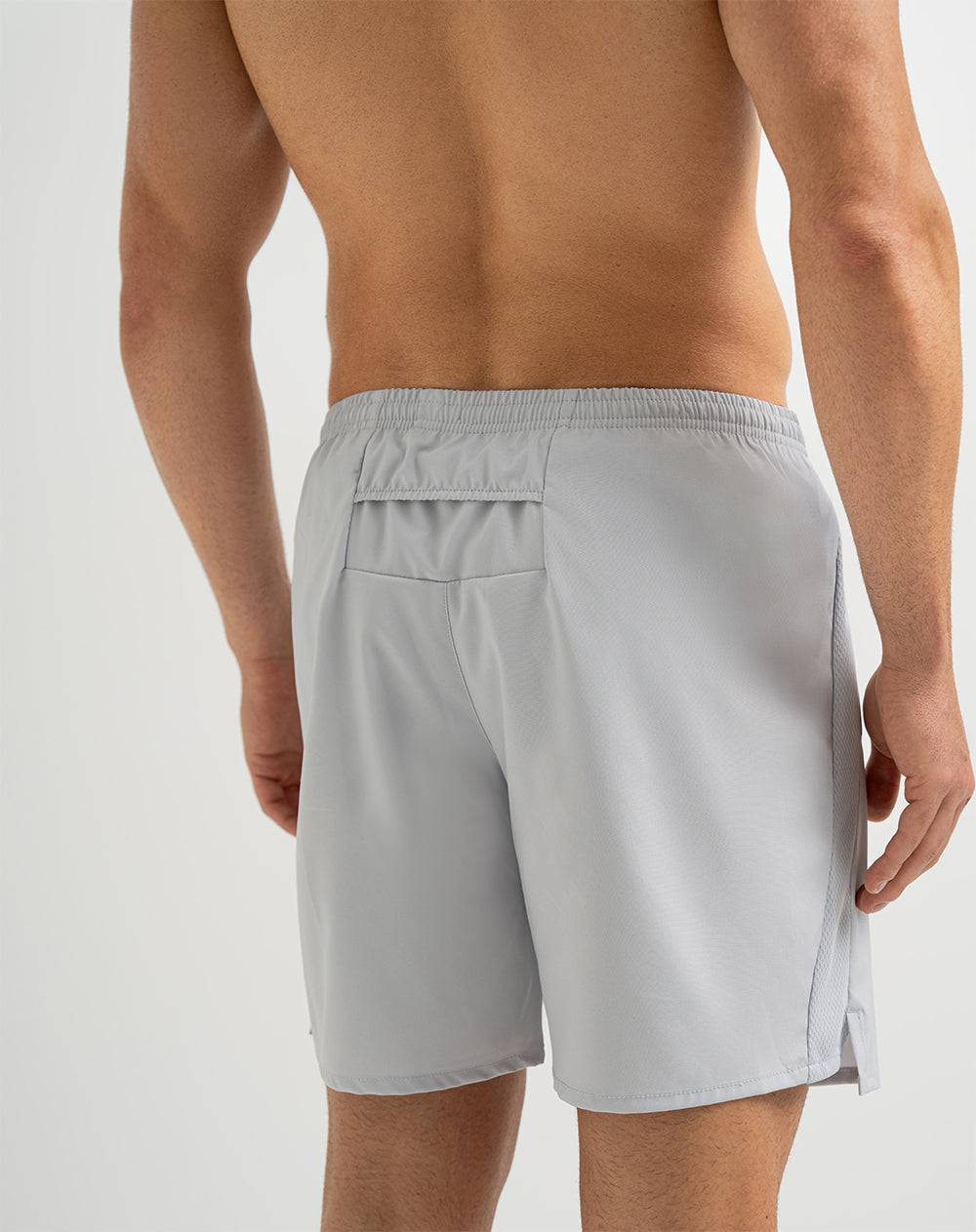 Pantaloneta deportiva secado rápido gris hombre