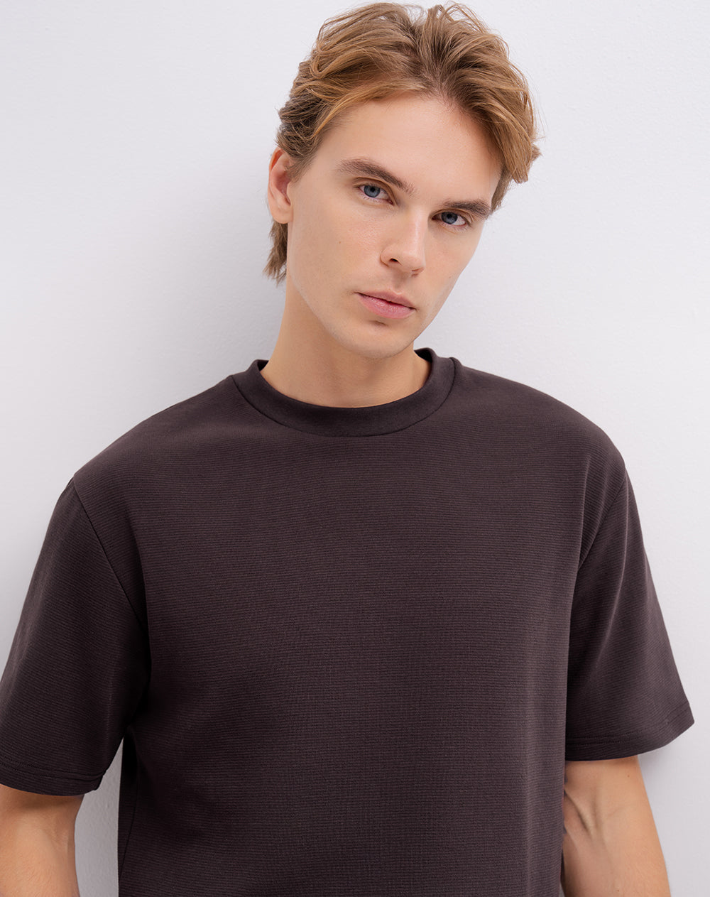 Camiseta oversize vinotinto hombre