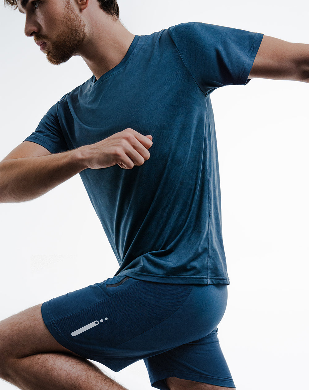 Camiseta deportiva secado rápido azul hombre