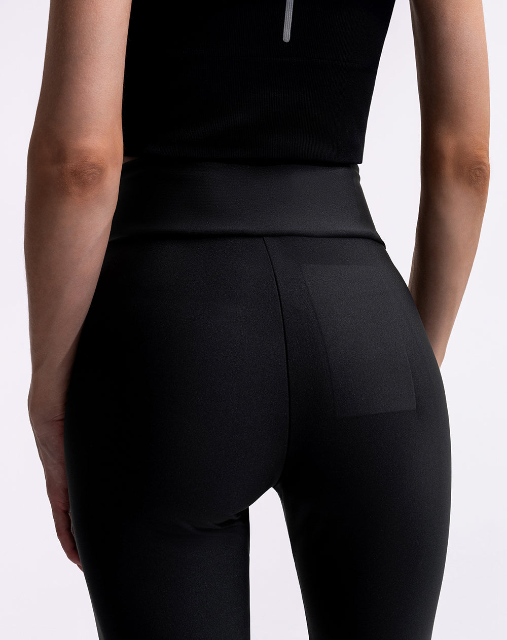 Legging deportivo tiro alto control humedad negro mujer