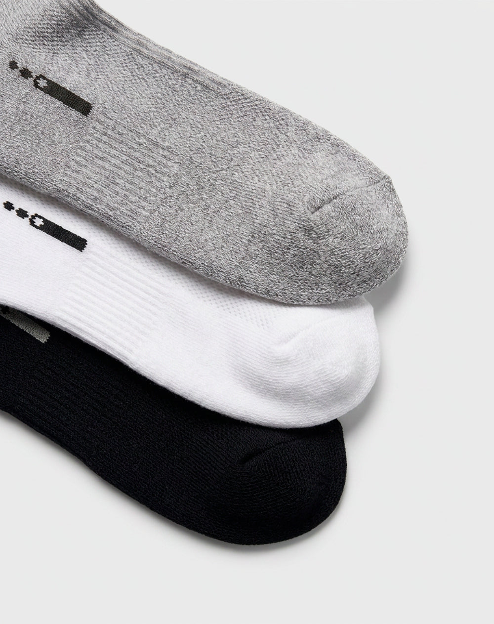 Medias deportivas hombre largas pack x3 surtido