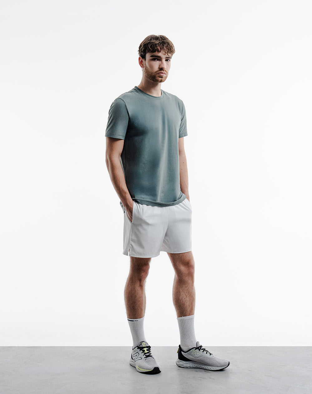 Camiseta deportiva control humedad verde hombre