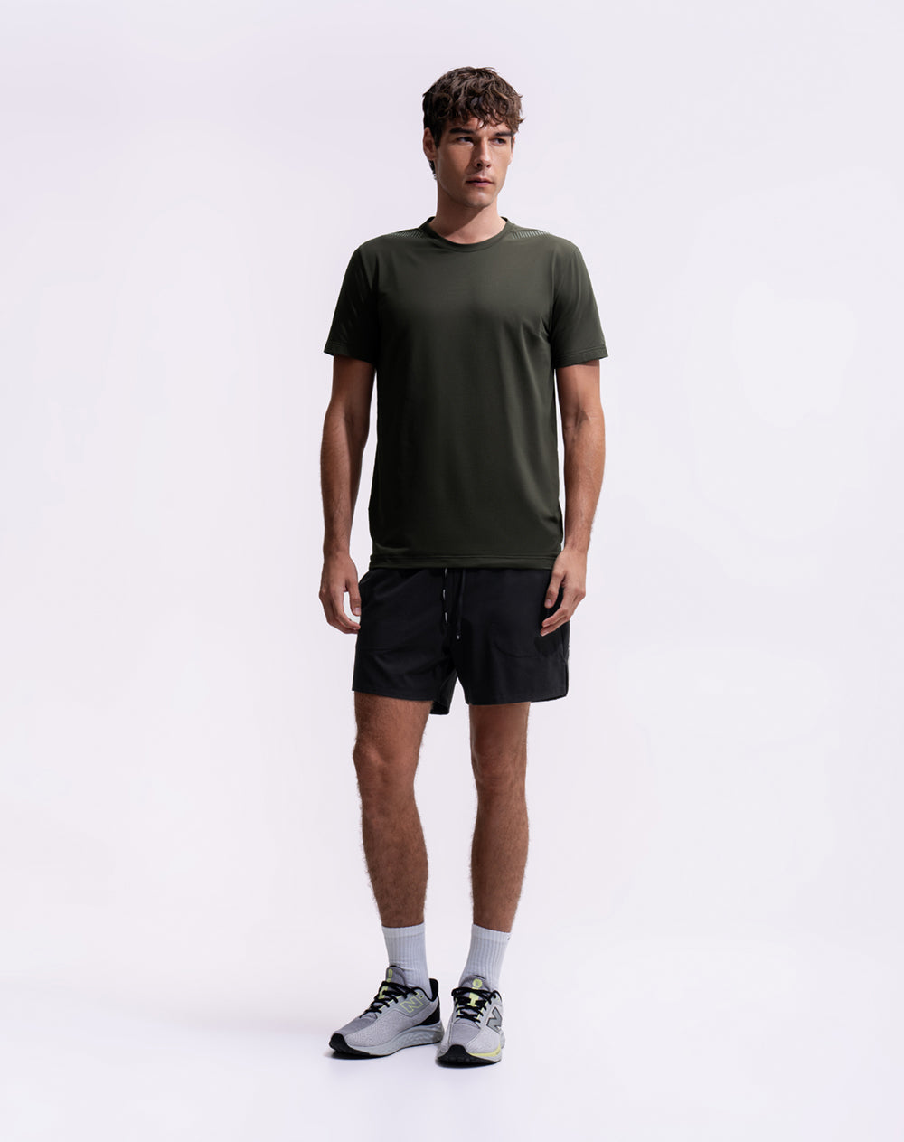 Camiseta deportiva control humedad verde hombre