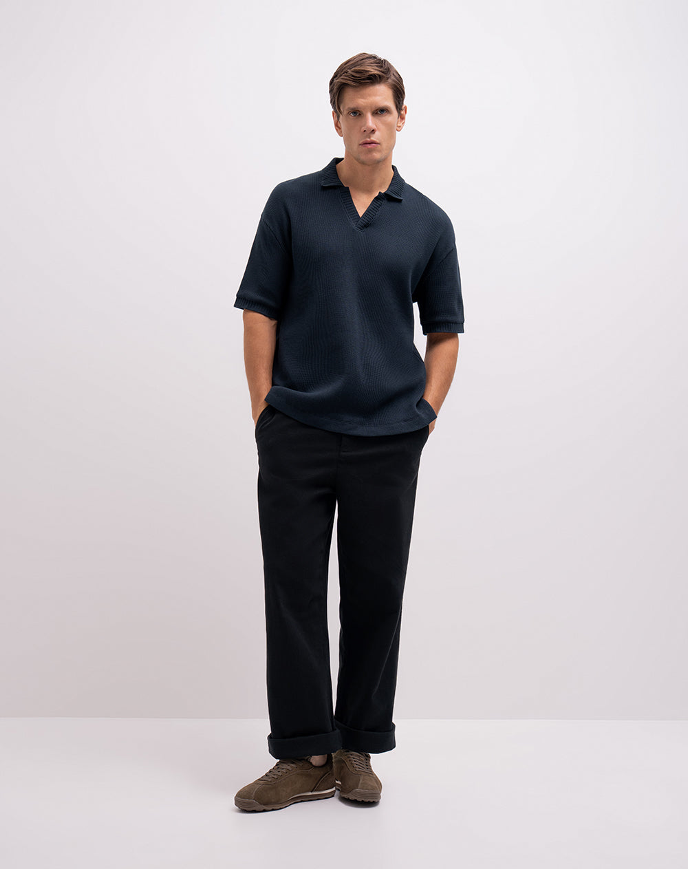 Polo regular tejida azul hombre