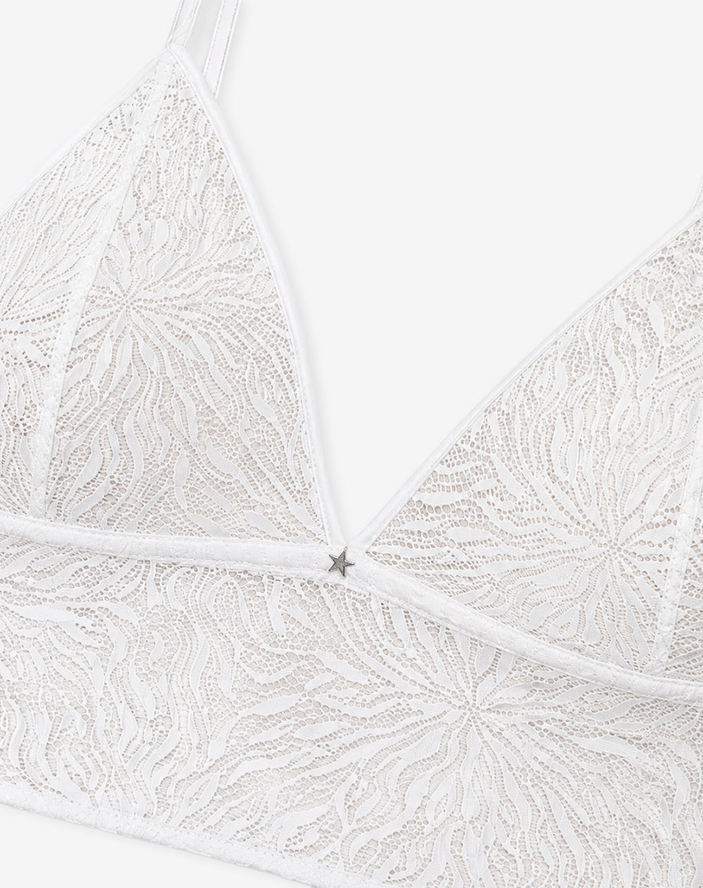 Top soporte ligero encaje  blanco