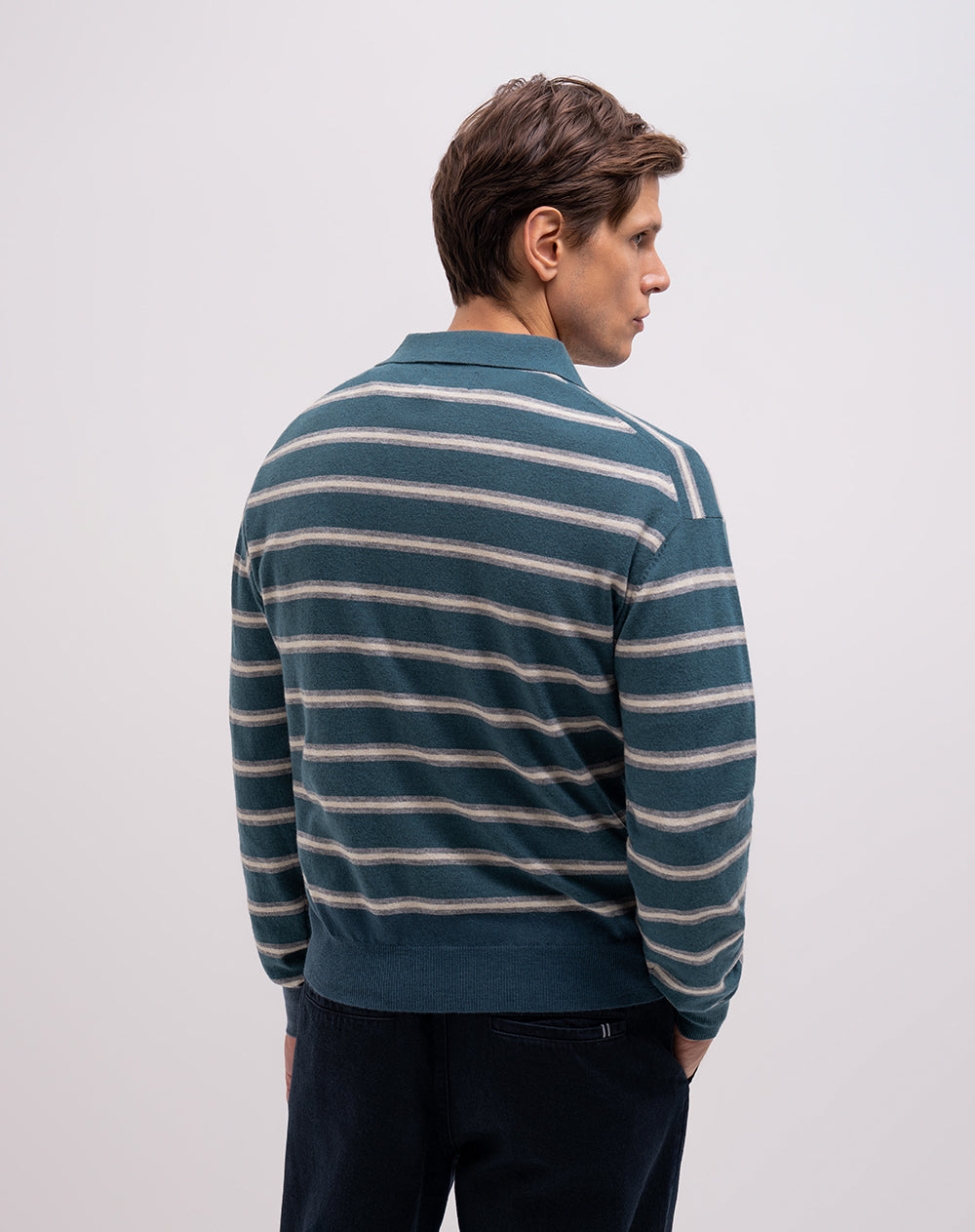 Buzo regular fit azul rayas