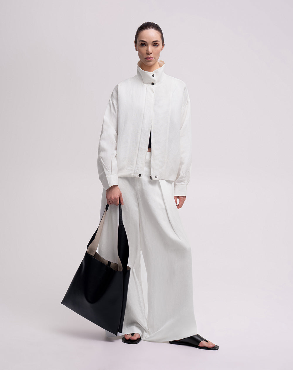 Chaqueta oversize cuello alto blanca mujer