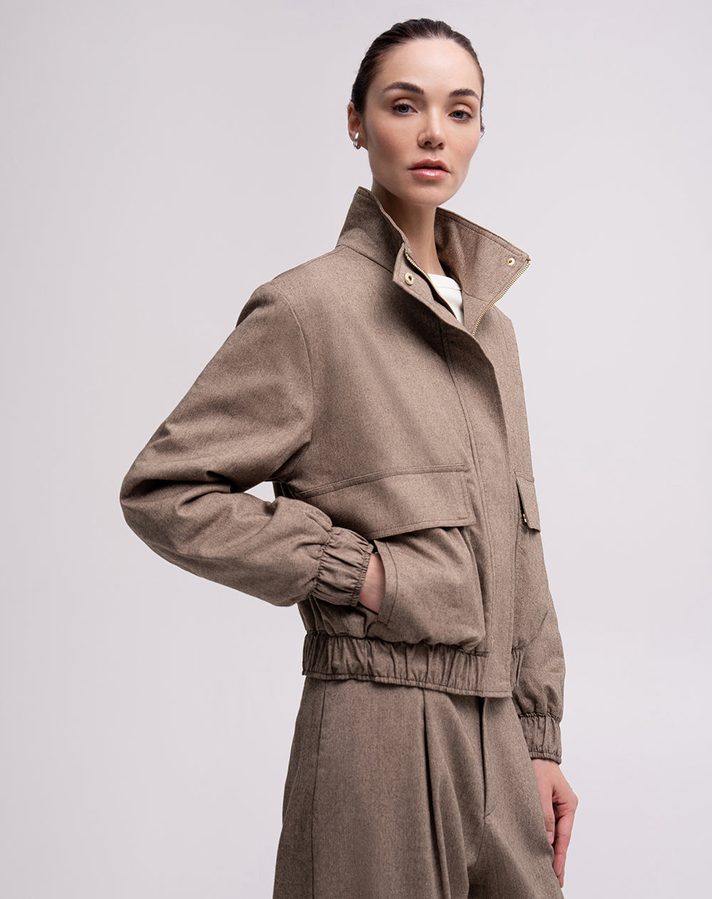 Chaqueta oversized fit sin capucha café