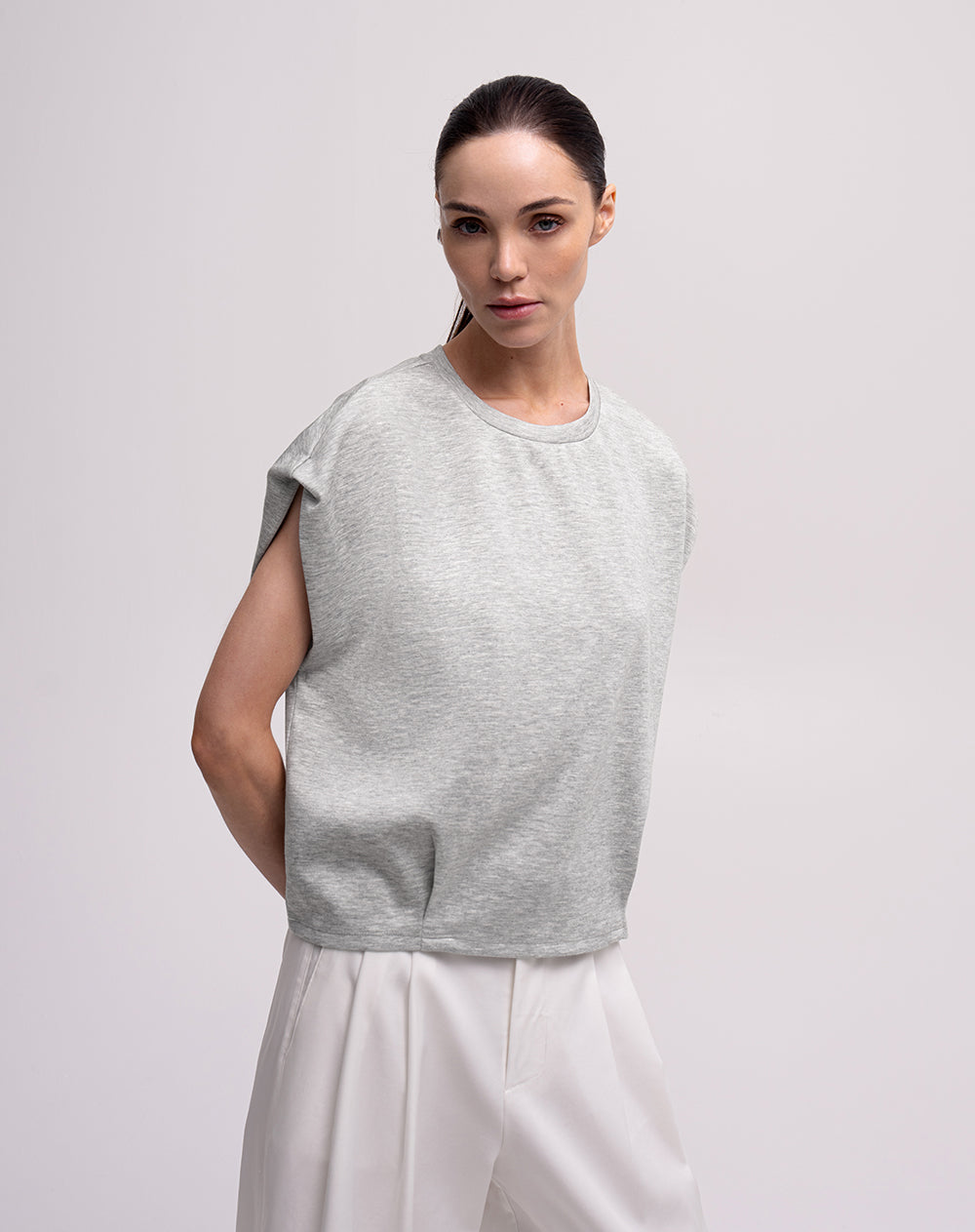 Chaleco oversized fit sin capucha gris jaspe