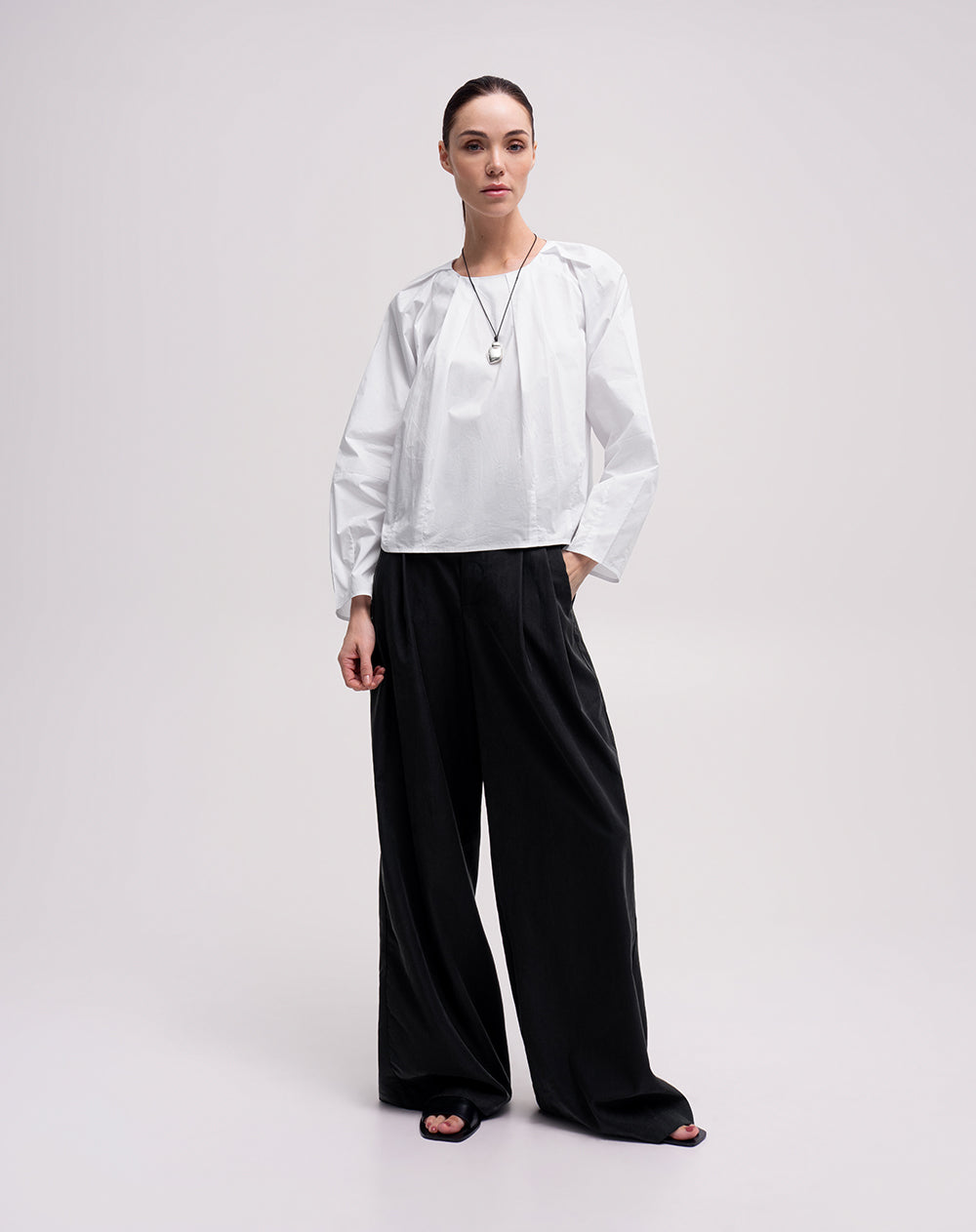 Camisa loose fit manga corta habana