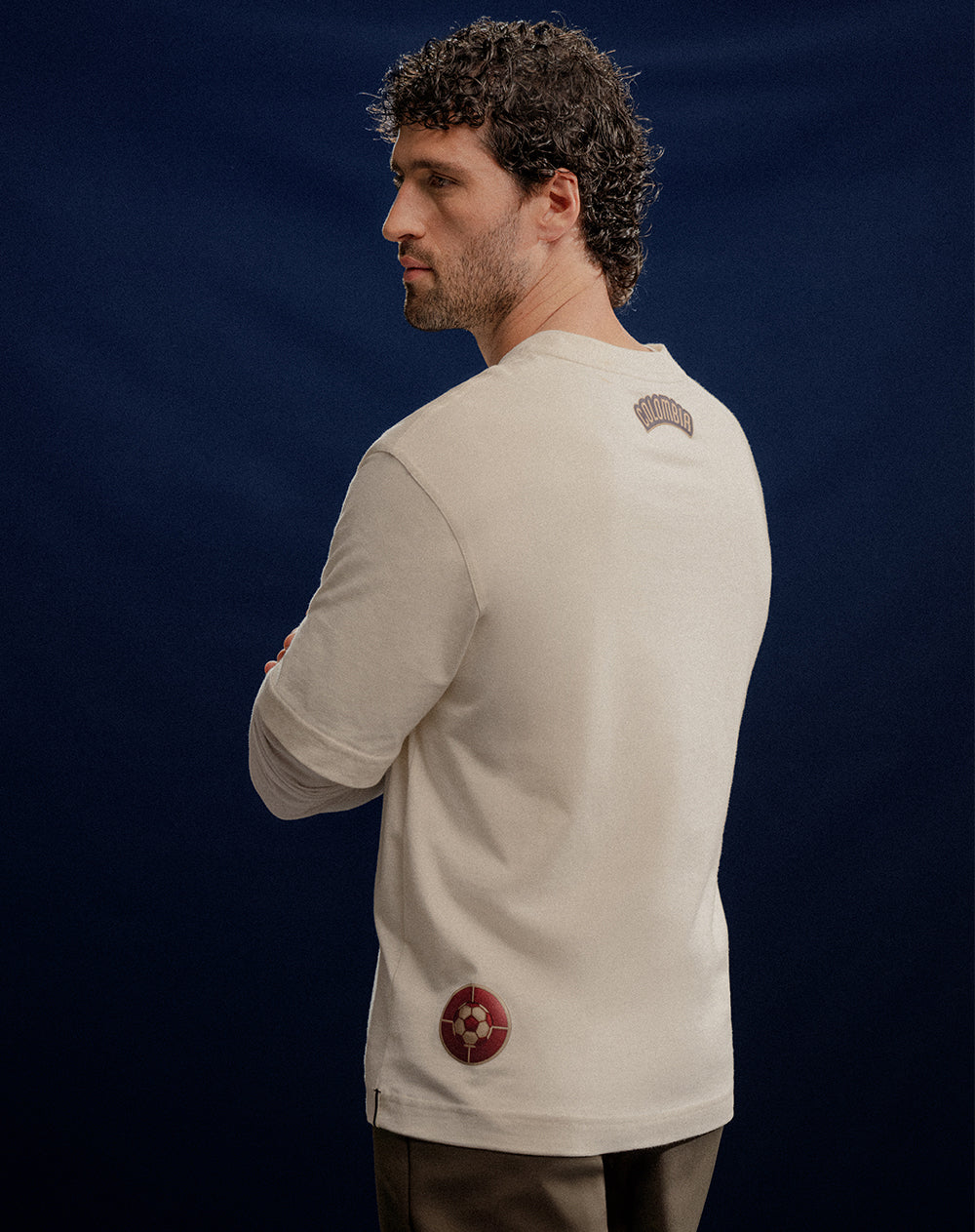 Camiseta regular edición Colombia crema hombre