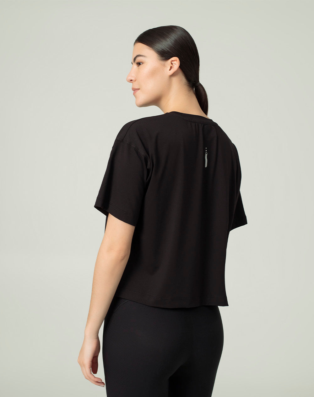 Camiseta deportiva tacto frío negra mujer