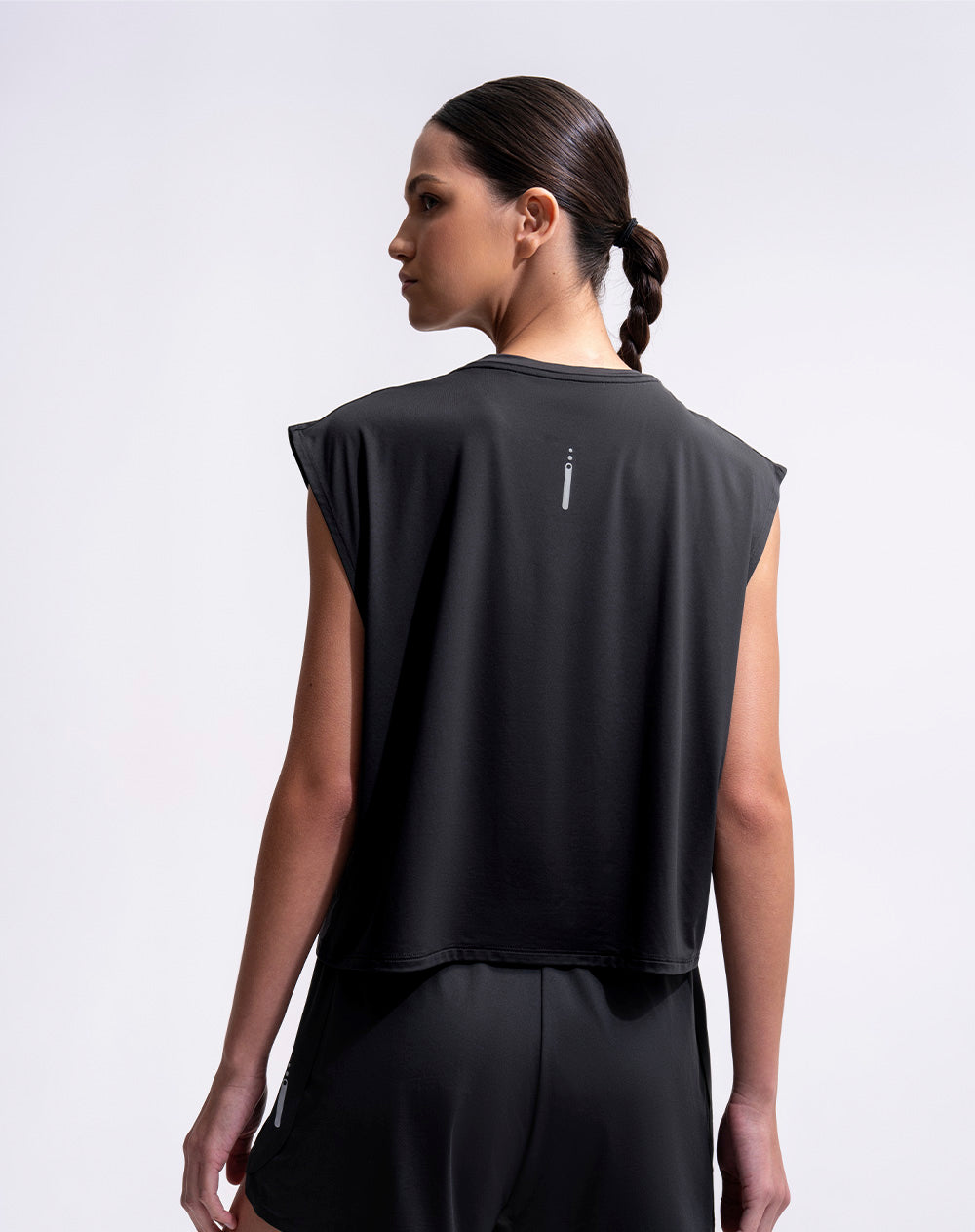 Camiseta deportiva transpirable negra mujer