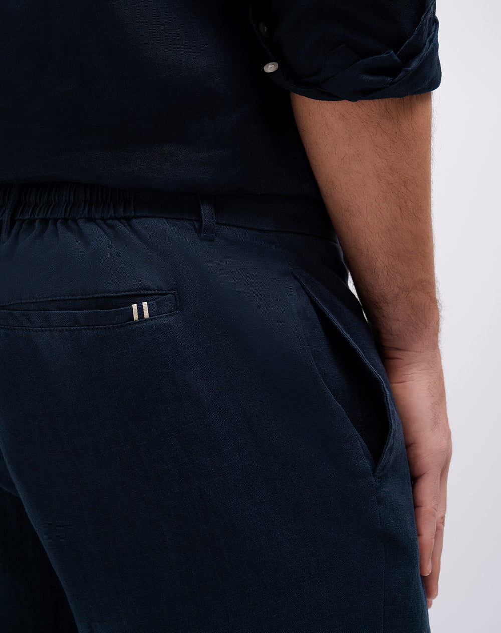 Pantalón regular tiro medio en drill azul hombre