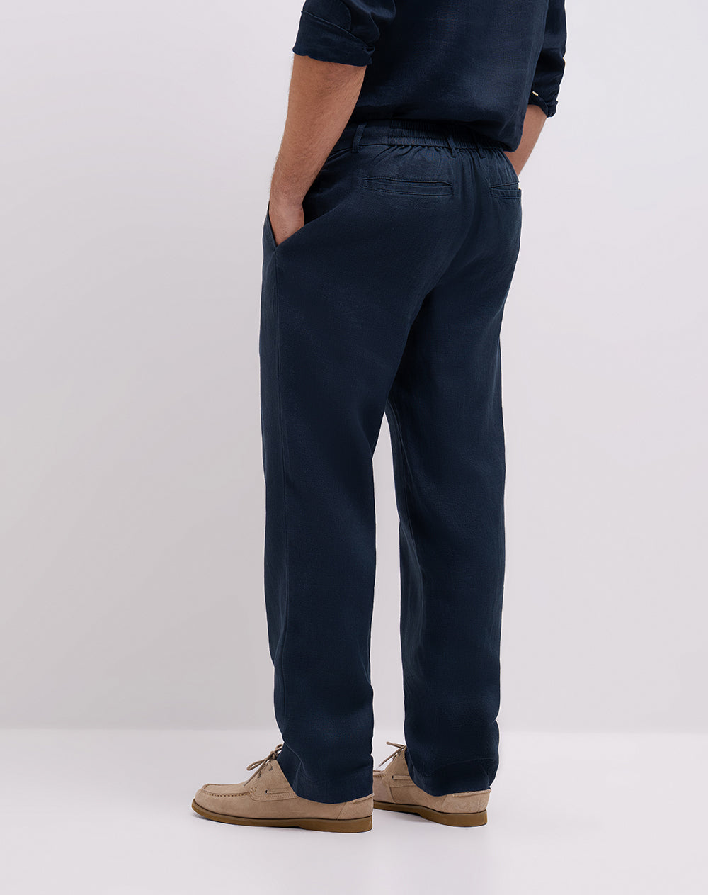 Pantalón regular tiro medio en drill azul hombre
