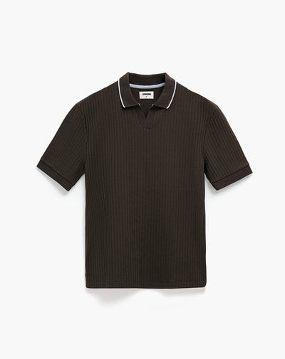 Polo regular café hombre